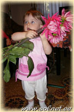 Алина Беккер; 1 год 4 месяца; Германия