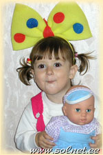 Ксения Будич; 2,5 года; Владивосток