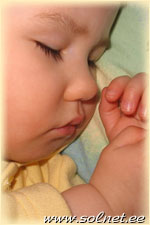 Полечка Рогова; 1г8мес; СПб