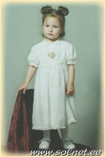 Карина ; 2 года 8 месяцев; Россия, Москва