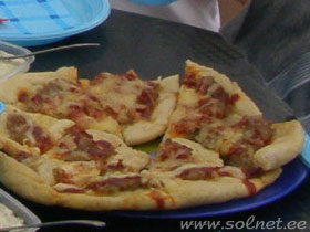 Пицца на день рождения