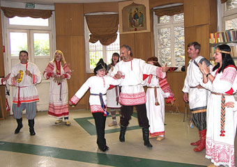 Портал «Солнышко» в гостях у «Цветика-семицветика» в Париже