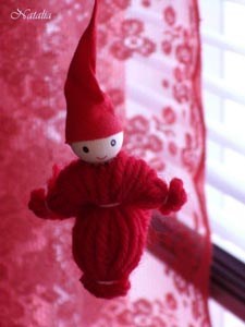 Рождественское украшение - tonttu - гном.